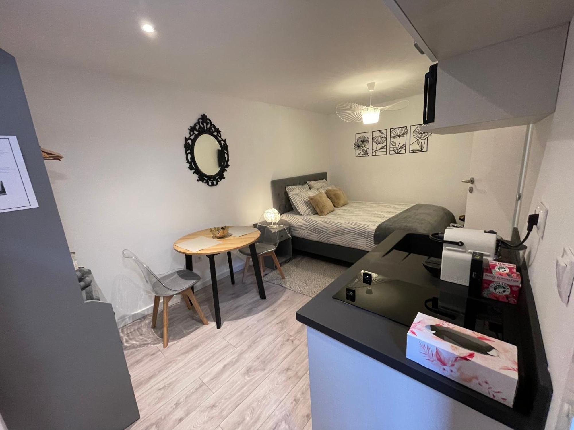 Le Patcho Charmant Studio Confortable & Chaleureux , Idealement Situe Proche Centre Ville Quartier Neustadt Tribunal, Contades Strasbourg Exteriör bild